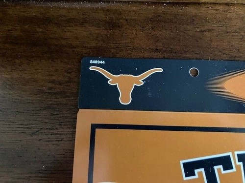 University of Texas Longhorns Team Sign Officially Licensed Collegiate Products - Picture 5 of 6