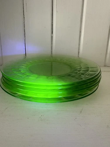 Set of 6 Anchor Hocking Green Uranium Glass Block Optic 8" Lunch Plates