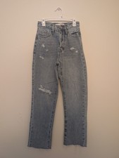 Distressed Straight Leg Light Blue Denim Jeans High Waist 5-Pocket Button Zipper