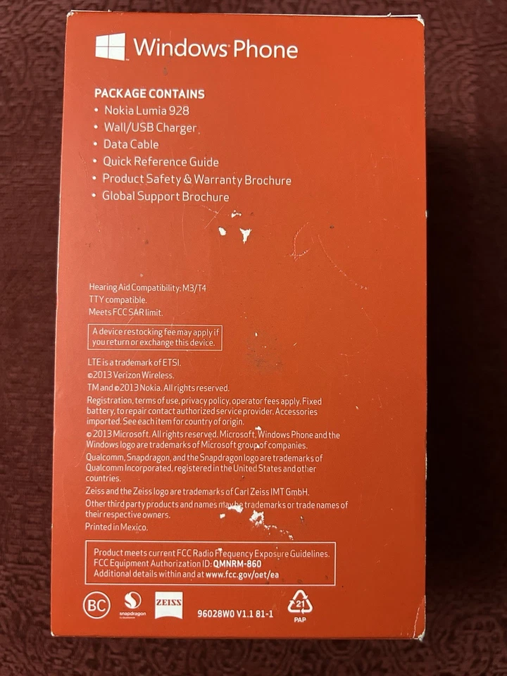 Nokia Lumia 928 Windows Phone - Image 2 of 3