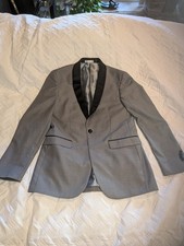 Man's Complete Tuxedo Suit Needle and Stich New with Tags 32L Pants