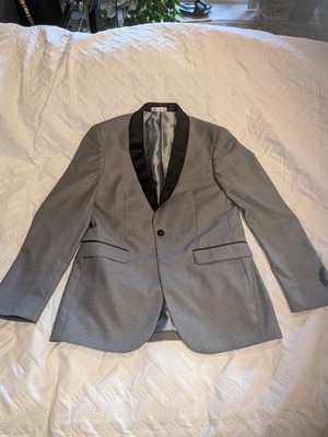 Man's Complete Tuxedo Suit Needle and Stich New with Tags 32L Pants