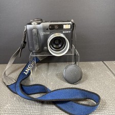 Sony CyberShot DSC-S85 4.1MP Digital Camera 3x Zoom UNTESTED PARTS ONLY