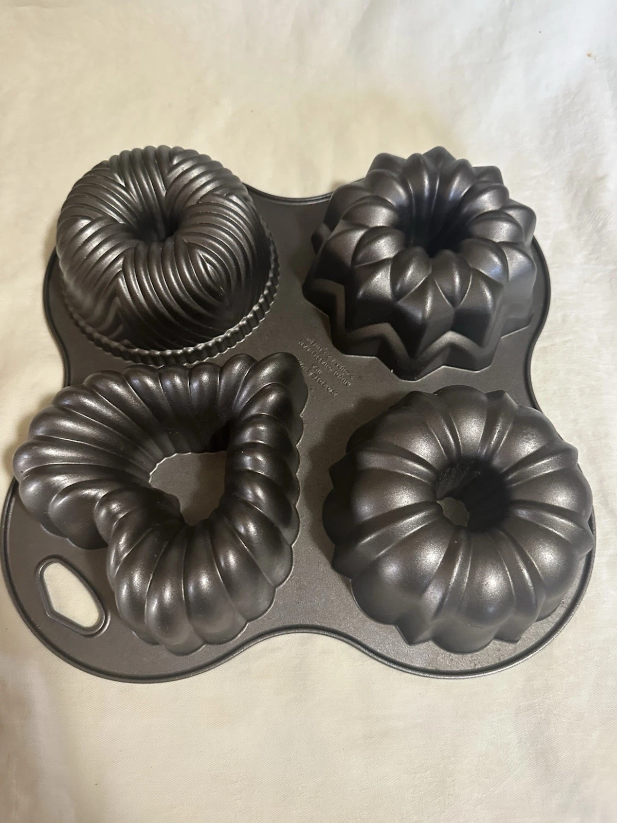 Nordic Wear Bundt Cake Pan 4 Mini Bundt Cake Mold