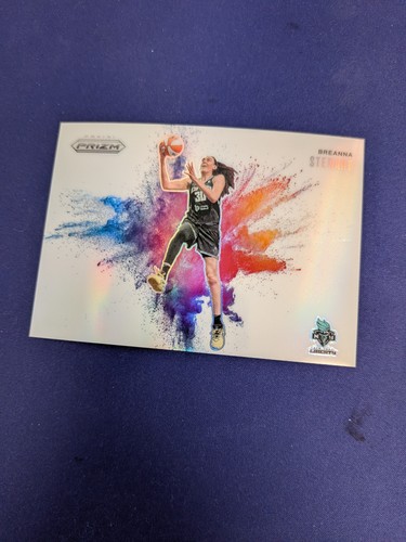 Breanna Stewart #2 2025 Panini Prizm WNBA Color Blast card