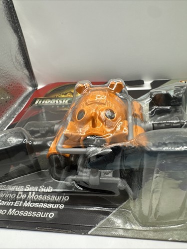 Matchbox Jurassic World Rebirth: Mosasaurus Sea Sub Como Nuevo en Tarjeta - Imagen 5 de 7