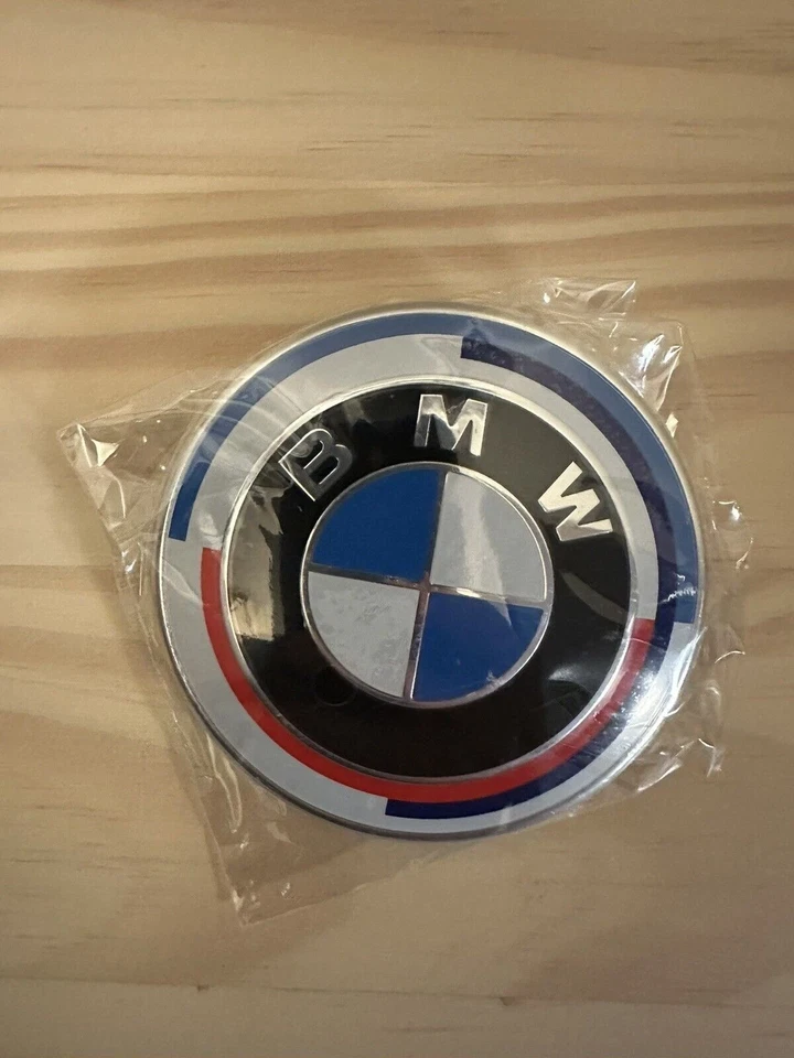 82mm Replacement Fit for 50TH B-M-W Hood Emblem Badge Roundel 51148132375 Foto 3 de 4