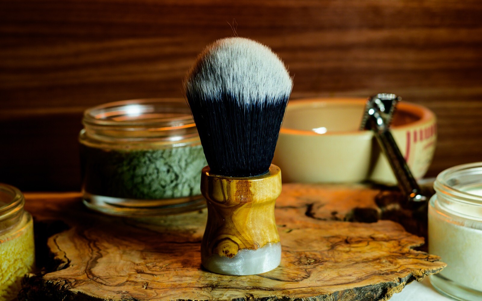 Pennello da Barba Luxury 28mm Ulivo e Resina - Setole Sintetiche Nere