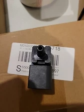 For BMW E46 E53 E60 E61 E65 E66 E70 7792260-01 Intake Air Pressure Sensor