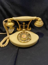 ELEGANT ￼VINTAGE BAKELITE ROTARY PHONE GTE AUTOMATIC ELECTRIC MADE IN JAPAN