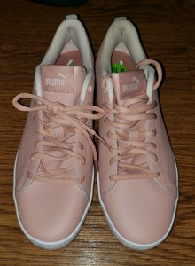 puma light pink sneakers