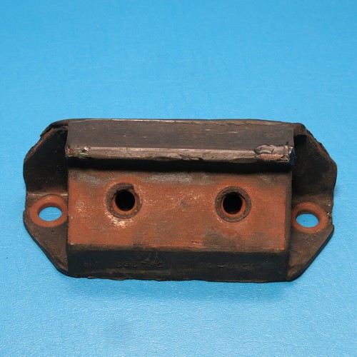 NOS GM 1959-1960 Pontiac Bonneville Catalina Ventura Front Motor Mount 542363 - Picture 5 of 5