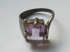 Vintage ring sterling silver 925 Size 8 Weight 5.5 g. Amethyst.