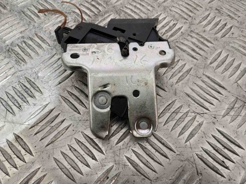 VW PASSAT B6 3C2 Heckklappenschloss 4F5827505D 1.90 Diesel 77kw 2008 12649676