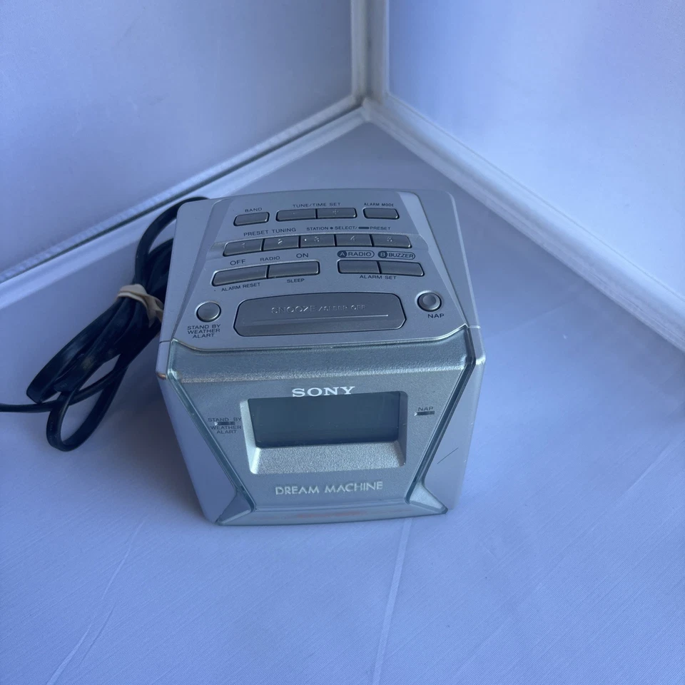 Sony Dream Machine AM/FM/TV/Weather Alert Alarm Clock Radio W/ Snooze ICF-C153V - Image 2 of 4