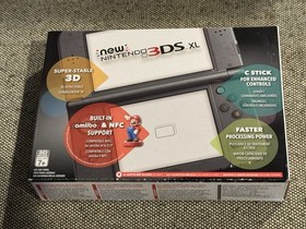 Nintendo New 3DS XL - Metallic Black - Complete In Box - Near Mint Condition!