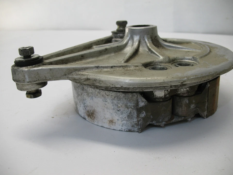 1978 HONDA CB750 A HONDAMATIC REAR BRAKE PANEL - Image 3 of 4