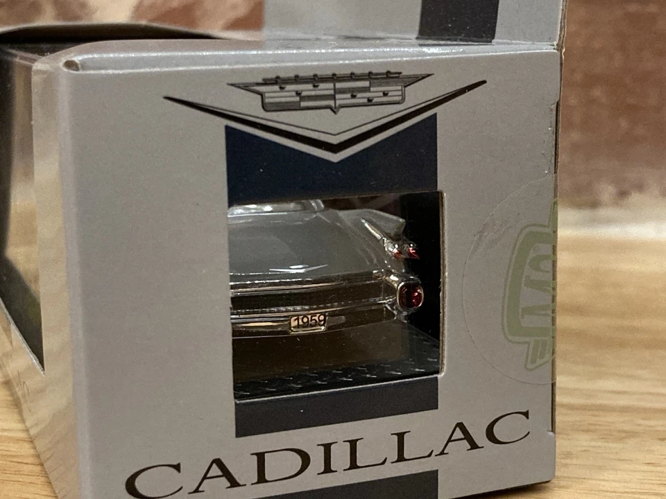 M2 Machines 1:64 1959 Cadillac Series 62 Gray Ltd Ed Opening Doors & Hood NIP - Image 4 of 4