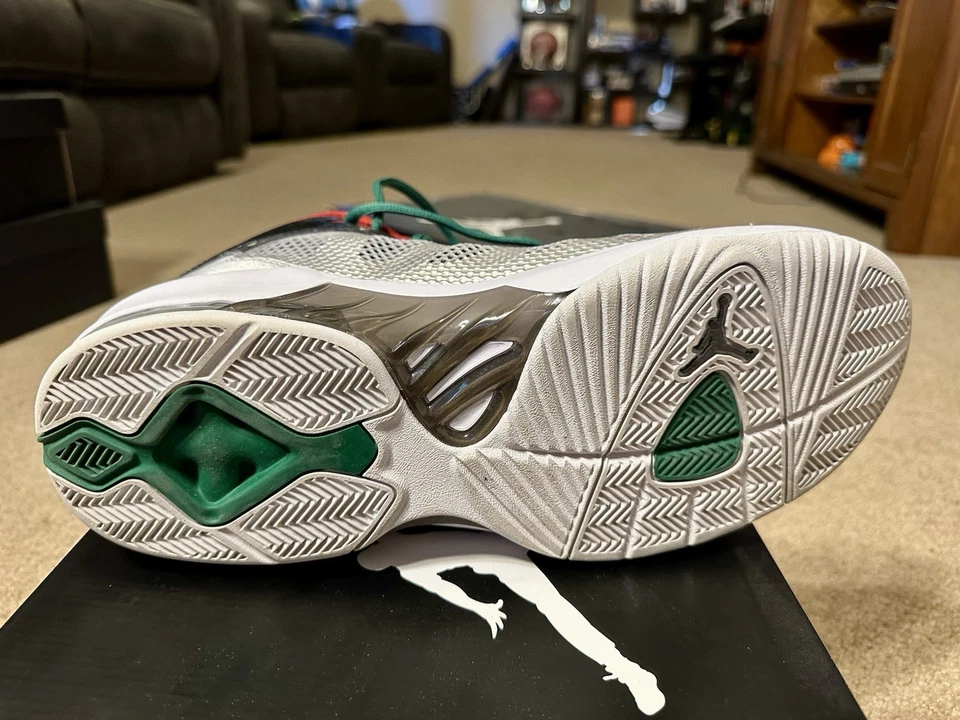 Nike Jordan Melo M8 Advance - Edición Día de Navidad - Talla 12 Foto 4 de 4