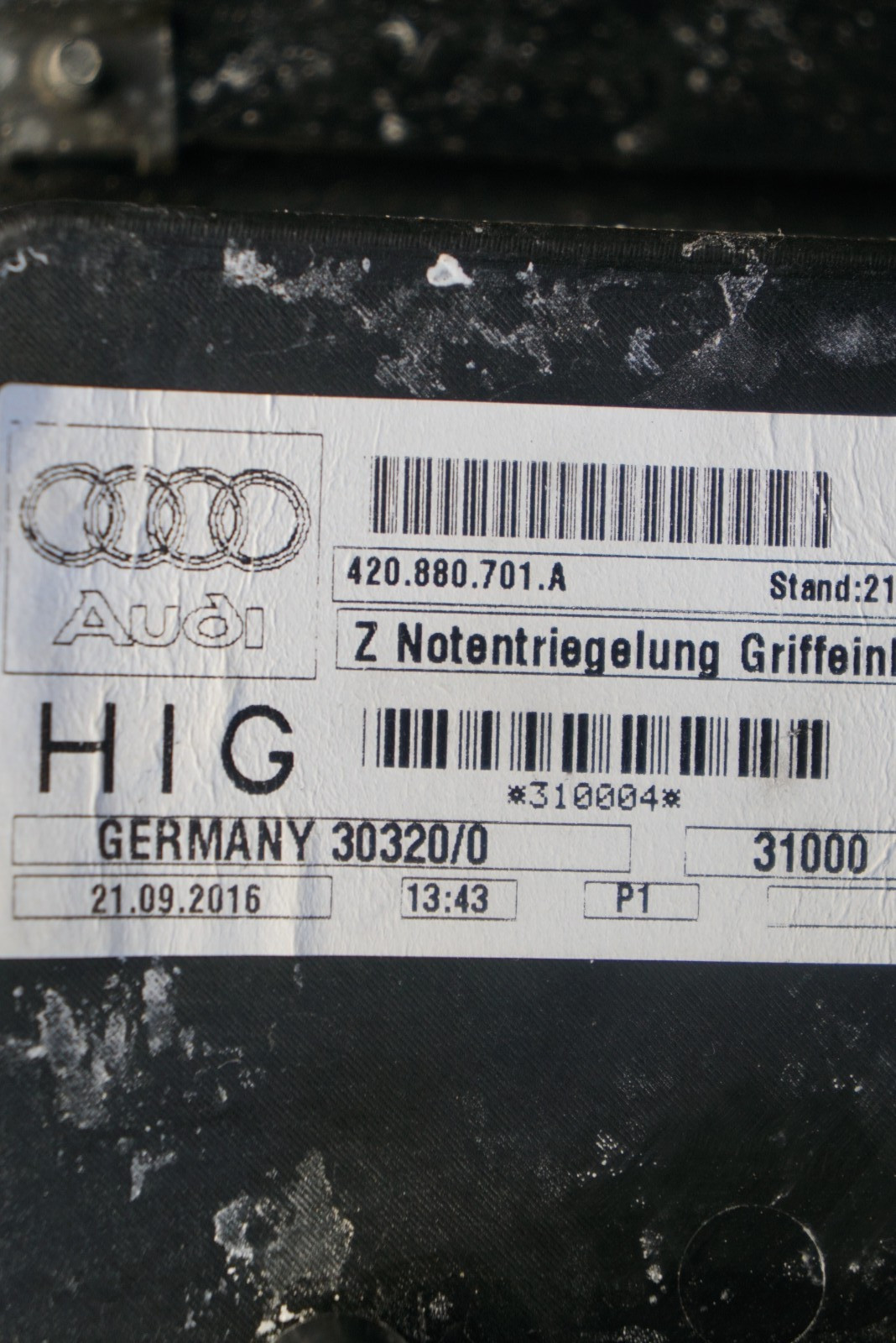 2017 - 2023 AUDI R8 4S PLUS FRONT TRUNK RELEASE INTERIOR PANEL OEM 4S0863362