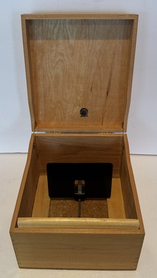 #ad Napa Valley Card File Box PSI Wooden Dovetail Corners Holds 8” x 5” File Cards $29.98