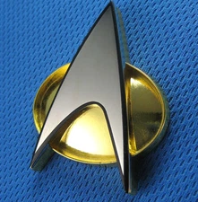 QMX Star Trek:Next Generation Costume Magnetic Communicator Badge/Pin- Metal