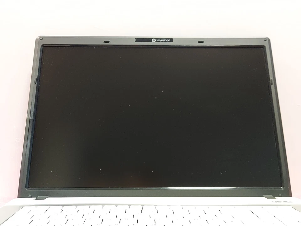 Clevo M77SU Difettoso Pezzi Di Ricambio ##T531 - Immagine 2 di 4