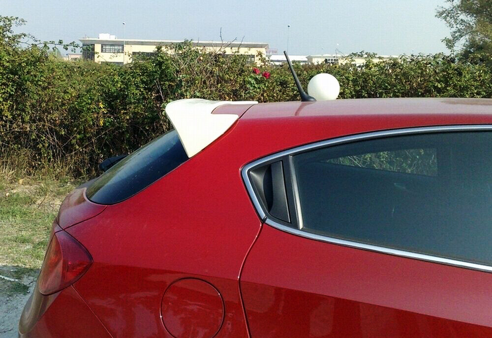 Spoiler Alfa Romeo Giulietta pour améliorer stabilité et appui routier