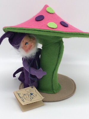VTG 1991 Annalee Doll Spring Purple Elf Gnome Pixie with 8'' Green Pink Mushroom