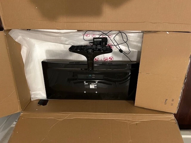 LG 25UM56-P 25.0" 2560 x 1080 60 Hz Monitor - Image 3 of 4