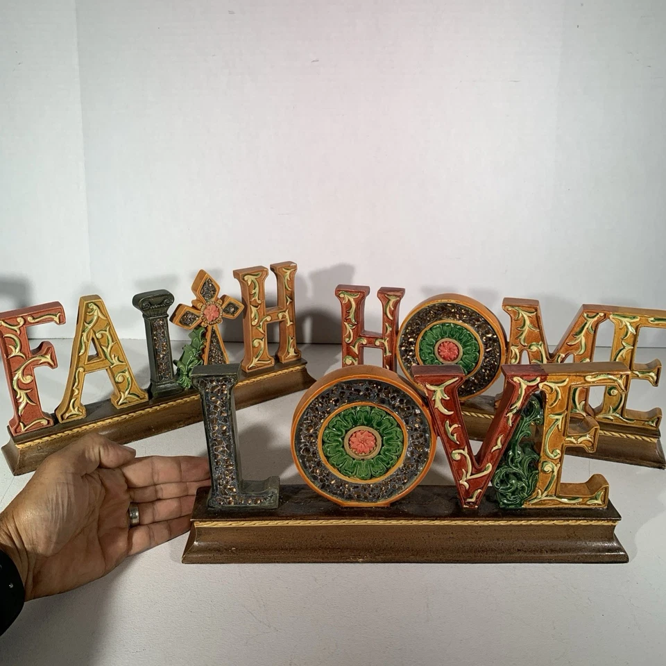 Juego de 3 placas de mesa independientes Love Faith Home signos resina vidrio mosaico Foto 2 de 4