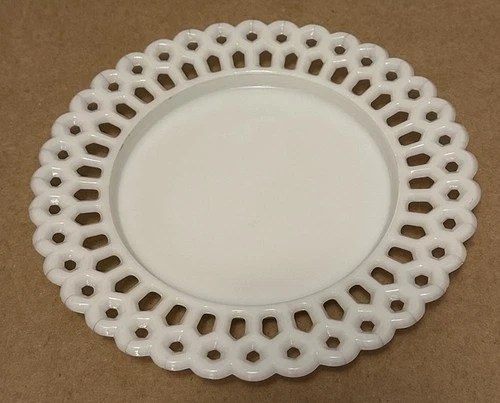 vintage milk glass decorative Plate