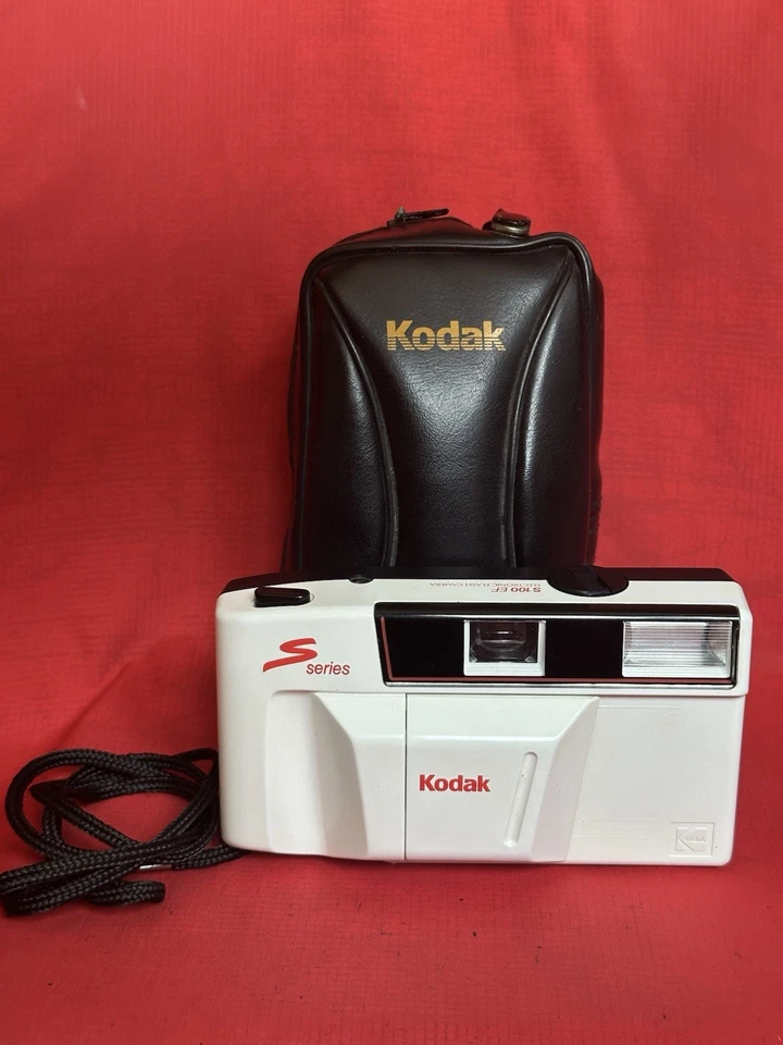 Kodak S100 EF 35mm Film Point & Shoot Camera - Vintage Retro Tested & Working - Image 2 of 4