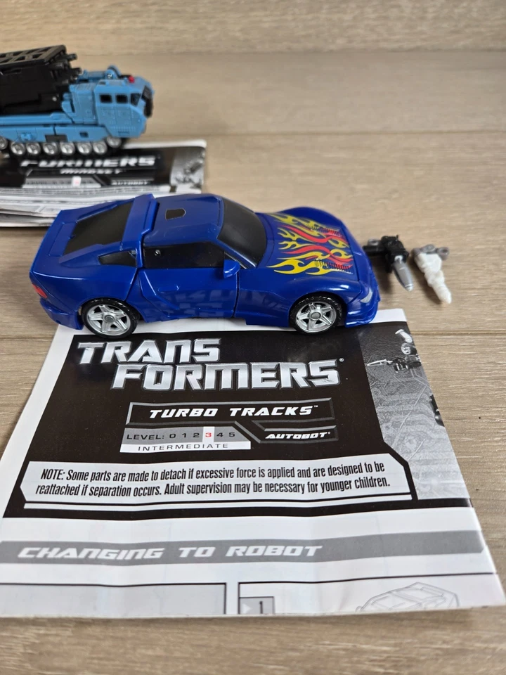 Transformers Reveal The Shield Lot Of 3 - Mindset/Bumblebee/Turbo Tracks 2010 - Image 2 of 4