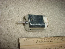 Small DC Electric Motor 6 - 12 VDC 9,000 RPM 570ma  M76   