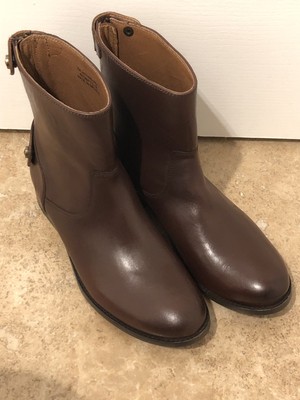 frye melissa button back zip short