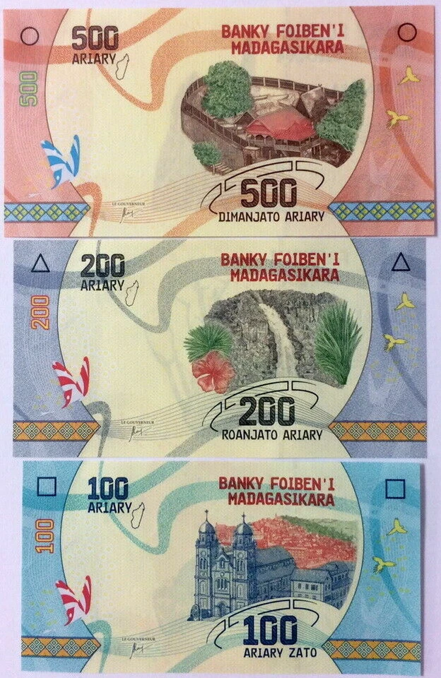 Mazuma *F831 Madagascar 2017 100,200,500 Ariary Total 3Pc (Random) Set UNC - Image 2 of 2