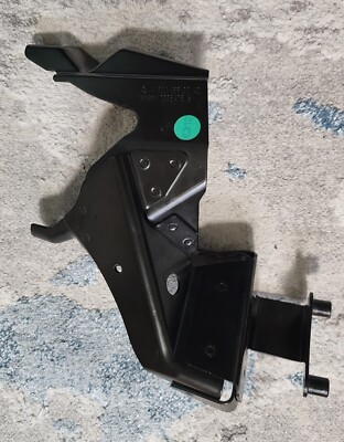 MERCEDES BENZ Power Steering Pump Housing Bracket A2164600380 for  