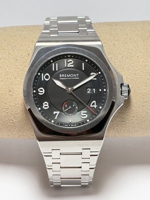 Bremont Supernova H1 Pitch Black