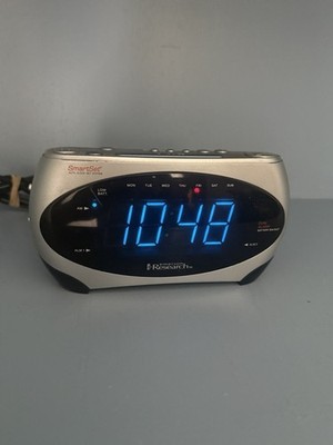 Emerson Research Smart Set Electric Clock Radio CKS1862 Dual Alarm Tested Workin
