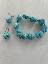 Vintage Turquoise Howlite  Stone Nuggets Bracelet With Earrings Jewellry