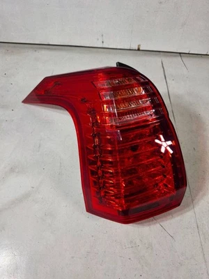 Peugeot 5008 2014 Arrière gauche Feux arrièrepostérieurs 9672666580 MRC12190 - Photo 1/4