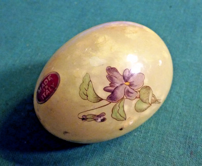 Vintage Genuine Alabaster Green Hand Crafted Egg Made in ITALY for George Good