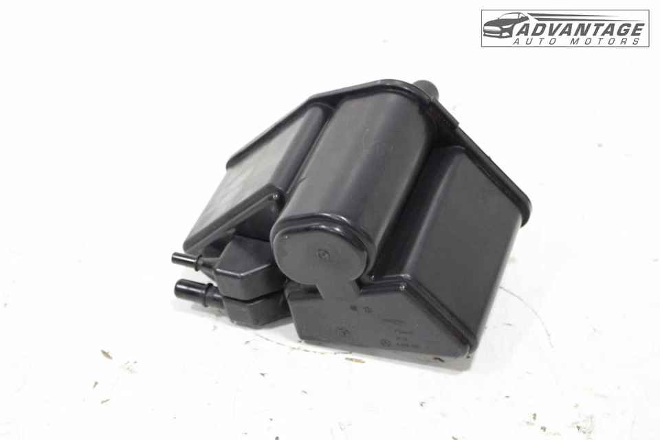 2014-2019 MERCEDES CLA250 C117 FUEL VAPOR EVAPORATOR CHARCOAL CANISTER OEM - Image 3 of 4
