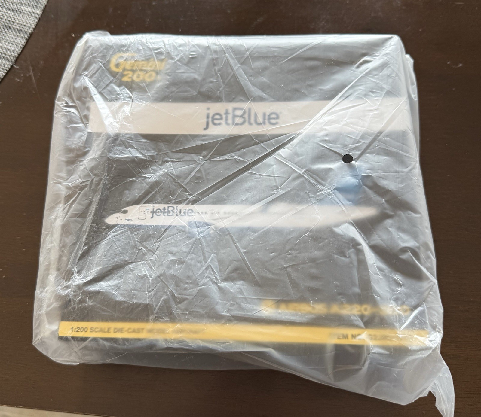 1:200 Gemini Jets JetBlue Airways Airbus A220-300 G2JBU1213 N3044J Diecast Model