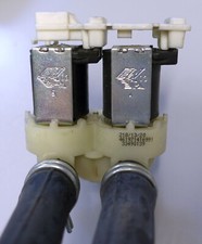 Magnetventil 2Wege-Einlassventil Wasser Ventil Bauknecht 2020 624BW 461971416991