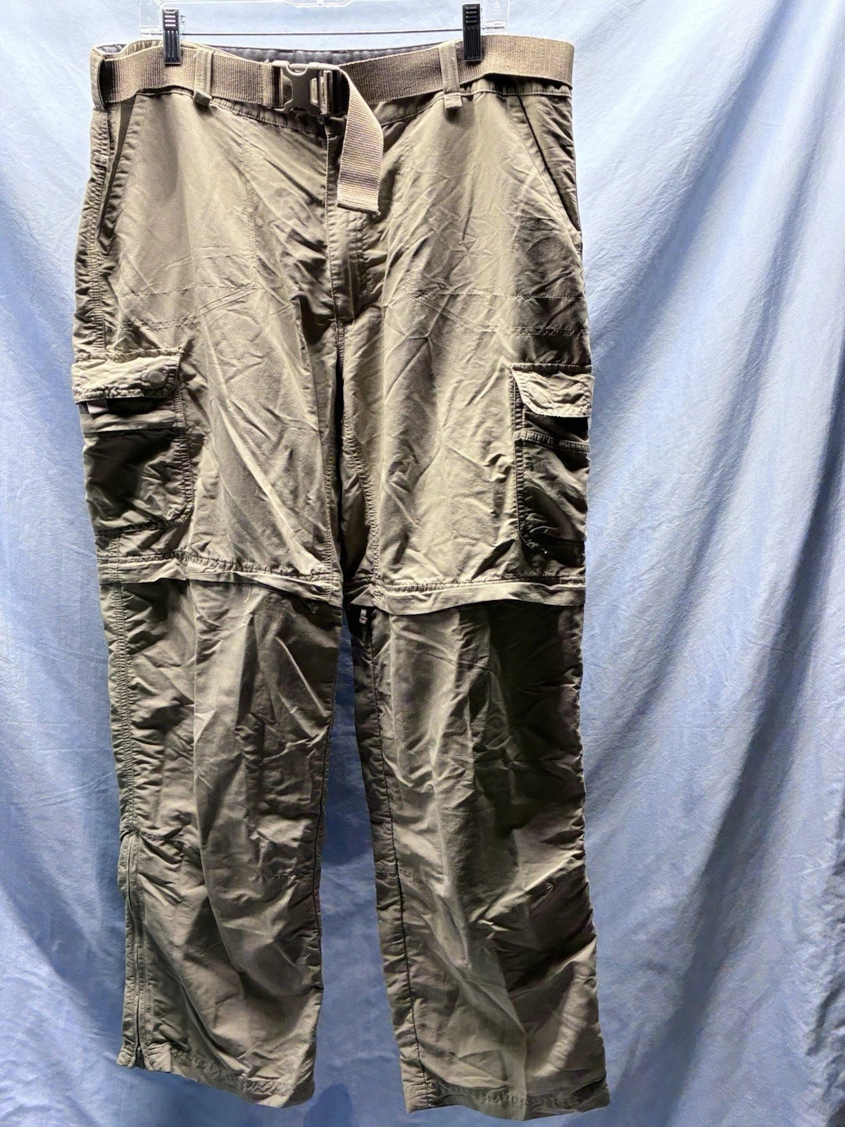 Cabelas Men’s Cargo Belted Pants Label Sz 38x32 Actual 39x30.5 Khaki Zipper Legs