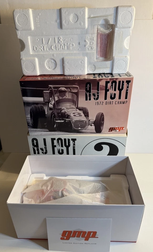 GMP 1/18 Ford A J Foyt #3 1972 Dirt Champ Track Racer Diecast Model Car LEER Foto 2 de 4