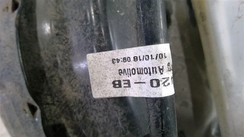 Lincoln MKC 2017-2019 refuerzo de cilindro de freno y depósito GJ7C-21B195 Foto 3 de 4