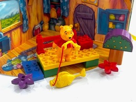 LEGO Duplo 2979 Build and Play in the Pop-Up 100 Acre Wood